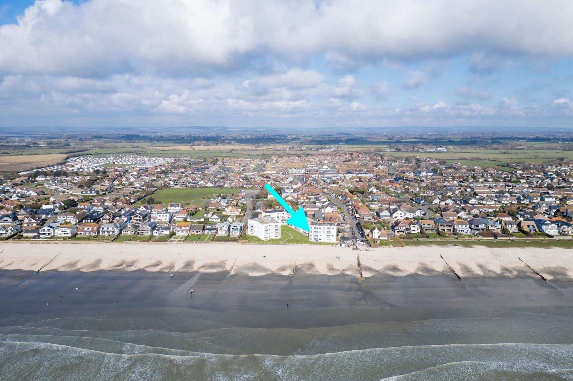 High-End Beachfront Getaway Sea View King Bed East Wittering Exterior foto